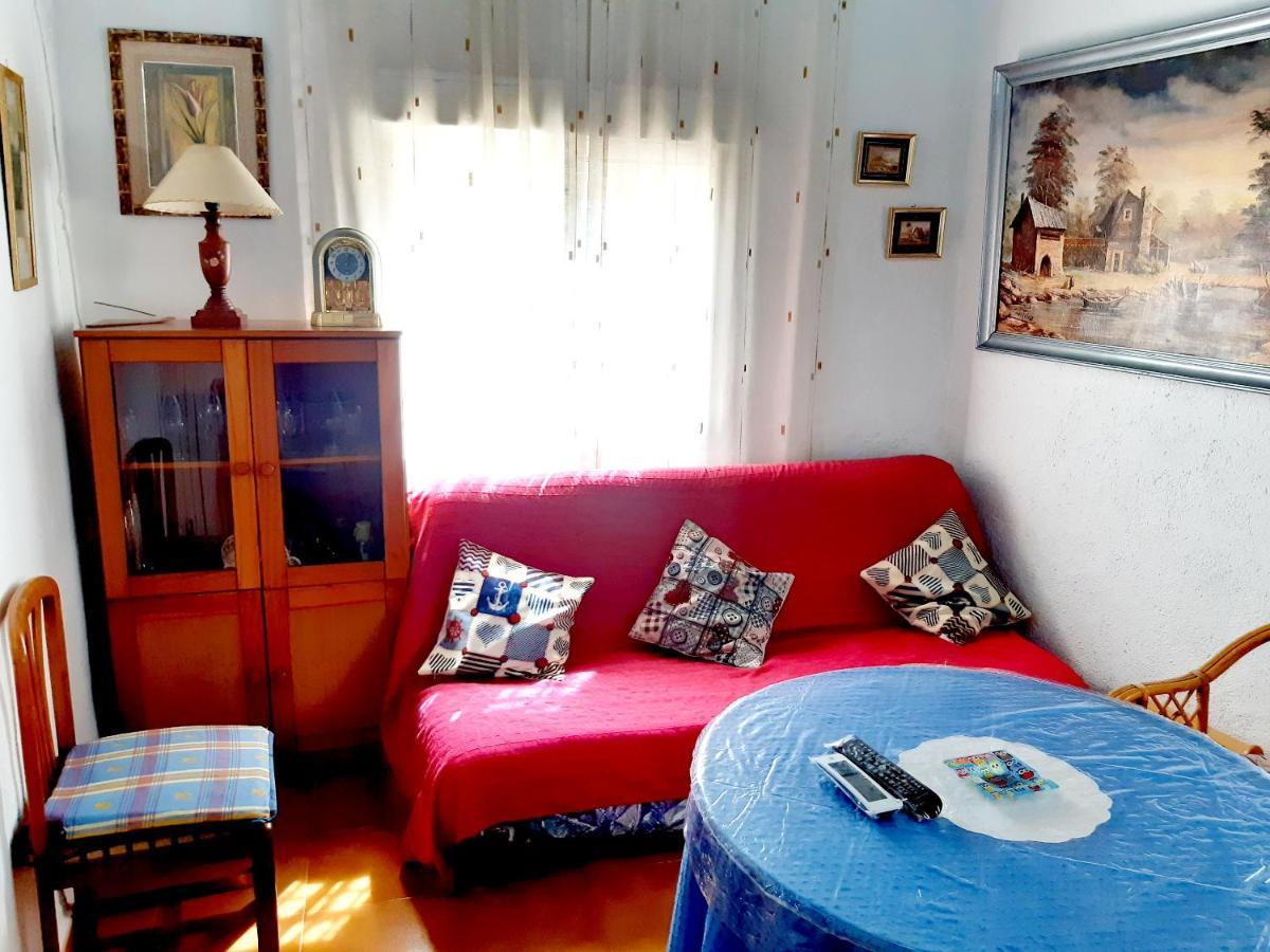 Charming House In Illar With Mountain View And Balcony 빌라 외부 사진