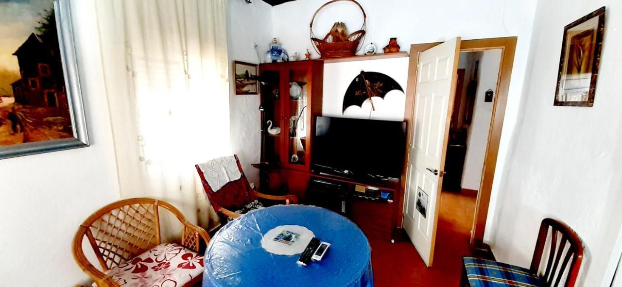 Charming House In Illar With Mountain View And Balcony 빌라 외부 사진