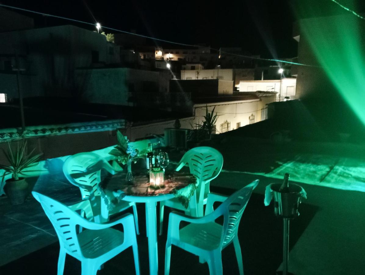 Charming House In Illar With Mountain View And Balcony 빌라 외부 사진